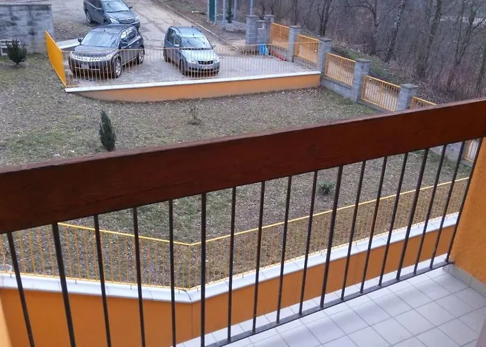 New Apartment Close To Downtown And Zoo